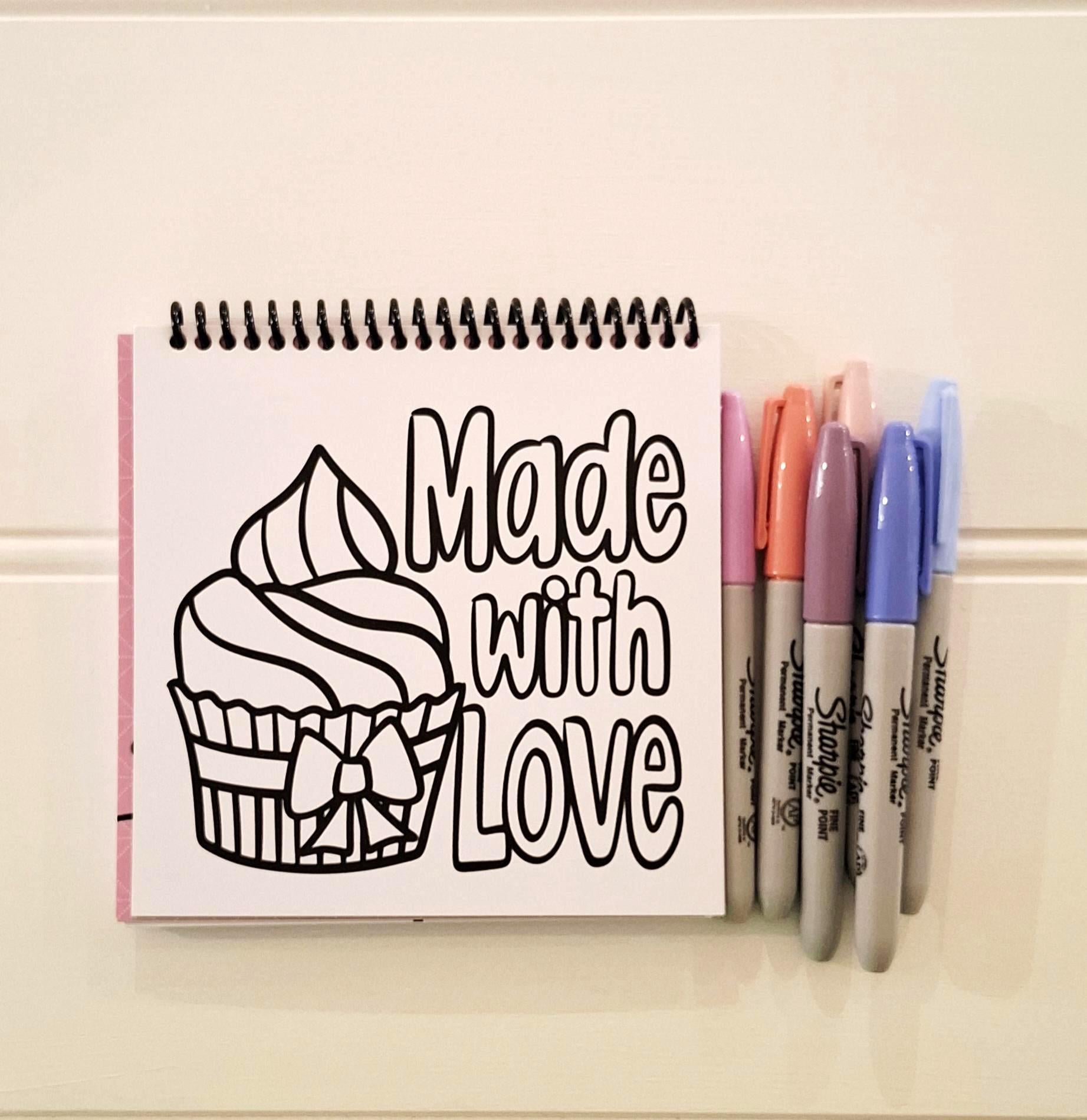 Colour Me In #Cupcakes