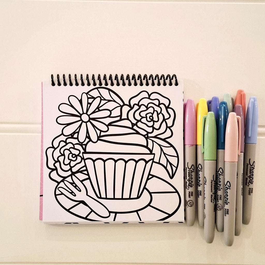 Colour Me In #Cupcakes