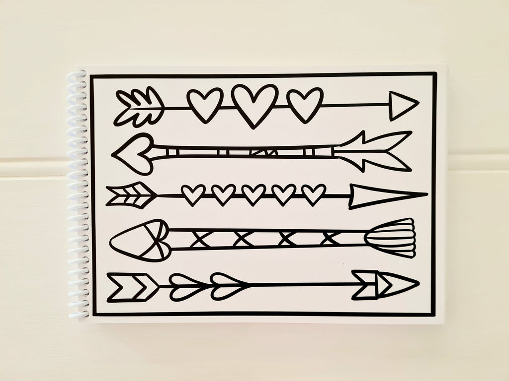 Colour Me In - Love Hearts