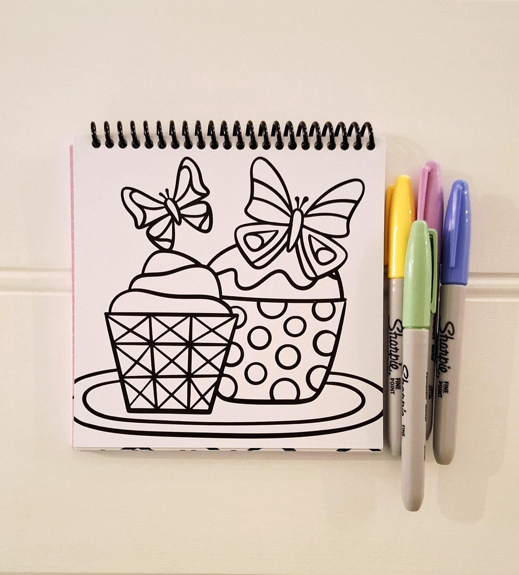 Colour Me In #Cupcakes