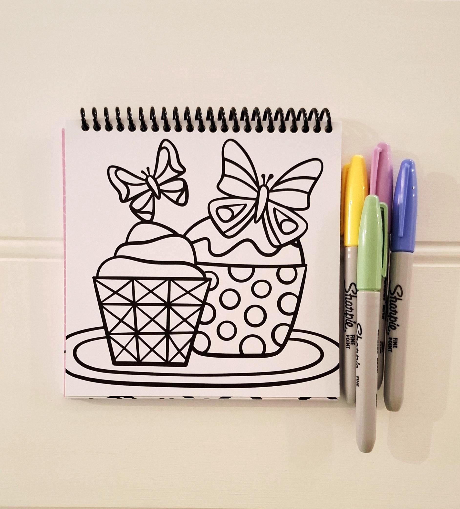Colour Me In #Cupcakes