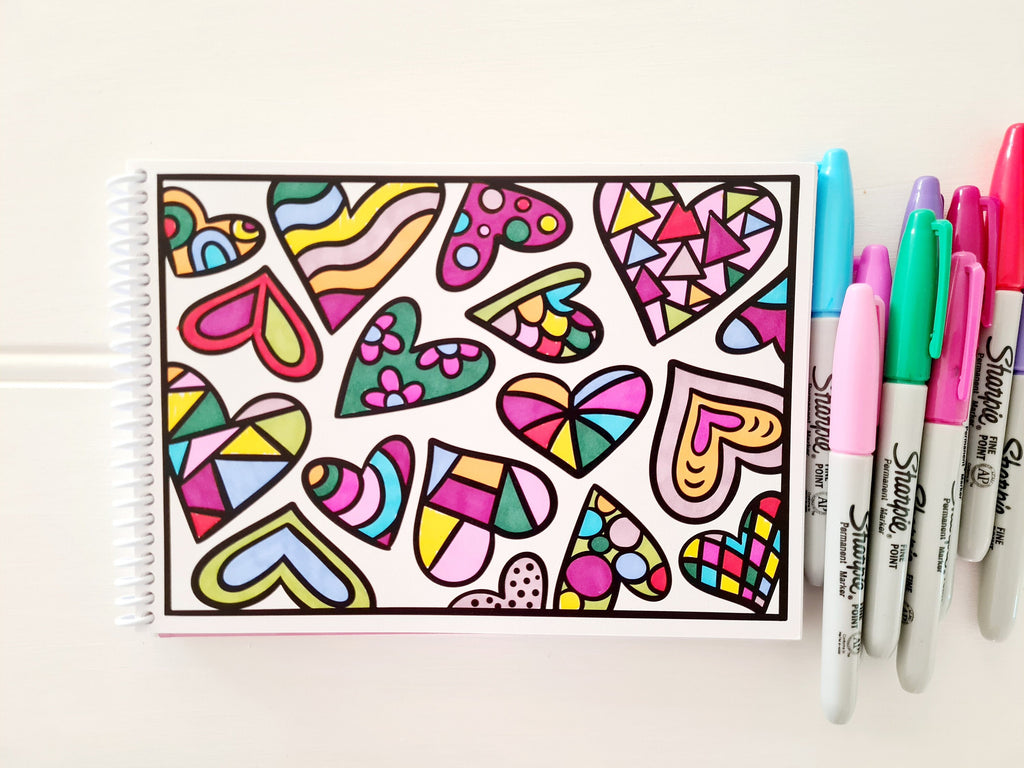 Colour Me In - Love Hearts