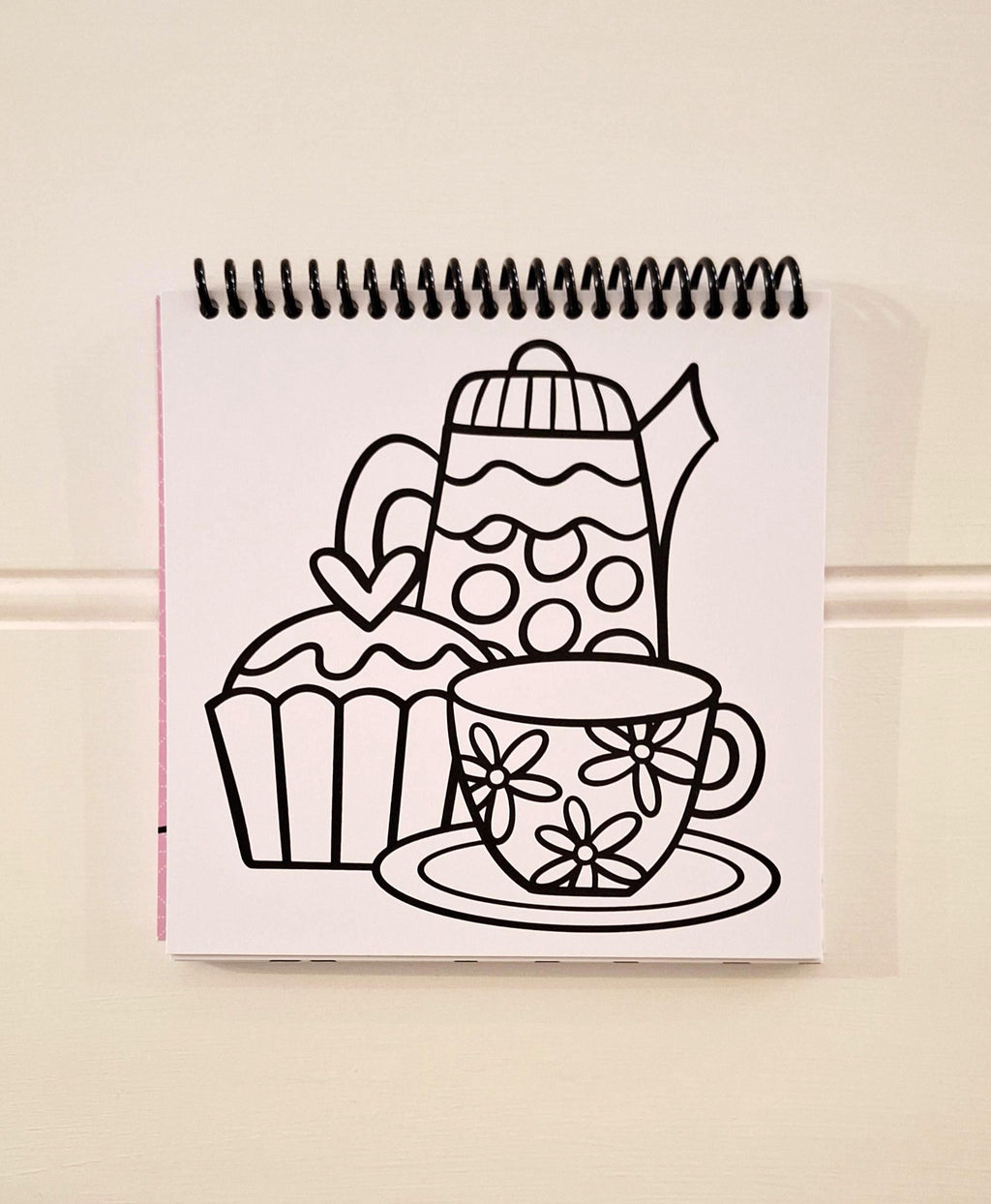 Colour Me In #Cupcakes