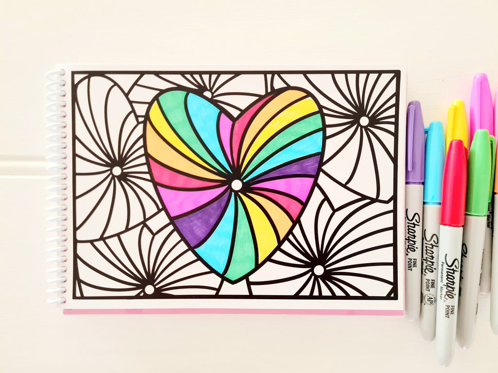 Colour Me In - Love Hearts